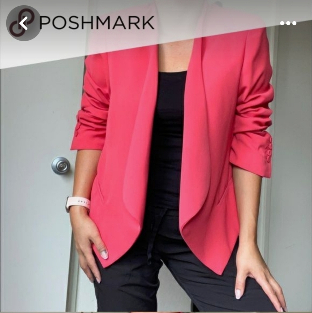 Vince Camuto coral open blazer with light‎ shoulder pads Size 0P - Picture 2 of 6